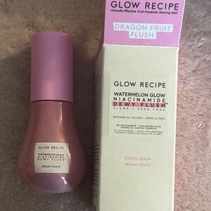 Glow Recipe Watermelon Glow Niacinamide Dewy Flush dragonfruit flush